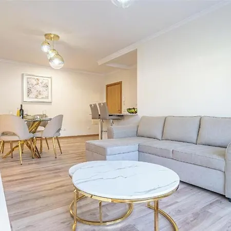 Apartment Emiigira